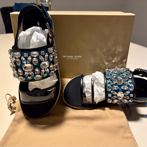 SOLD - Picture 3 of 7